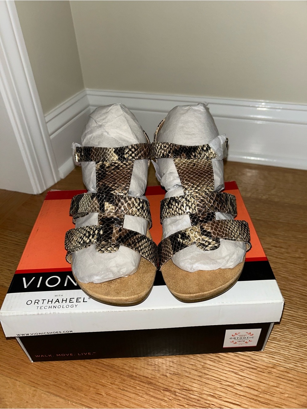 Vionic Glenda Women's Snakeskin-Wedge Sandals